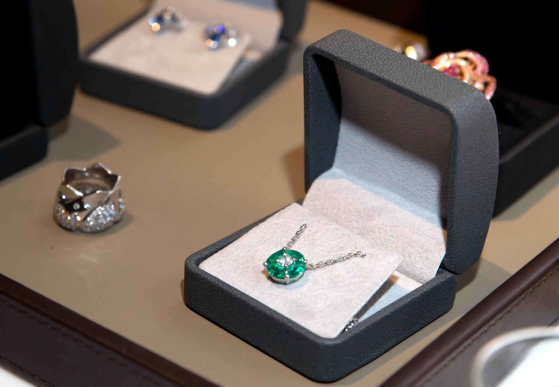 品牌定位策劃之奢侈品品牌打造五大關(guān)鍵舉措(下)