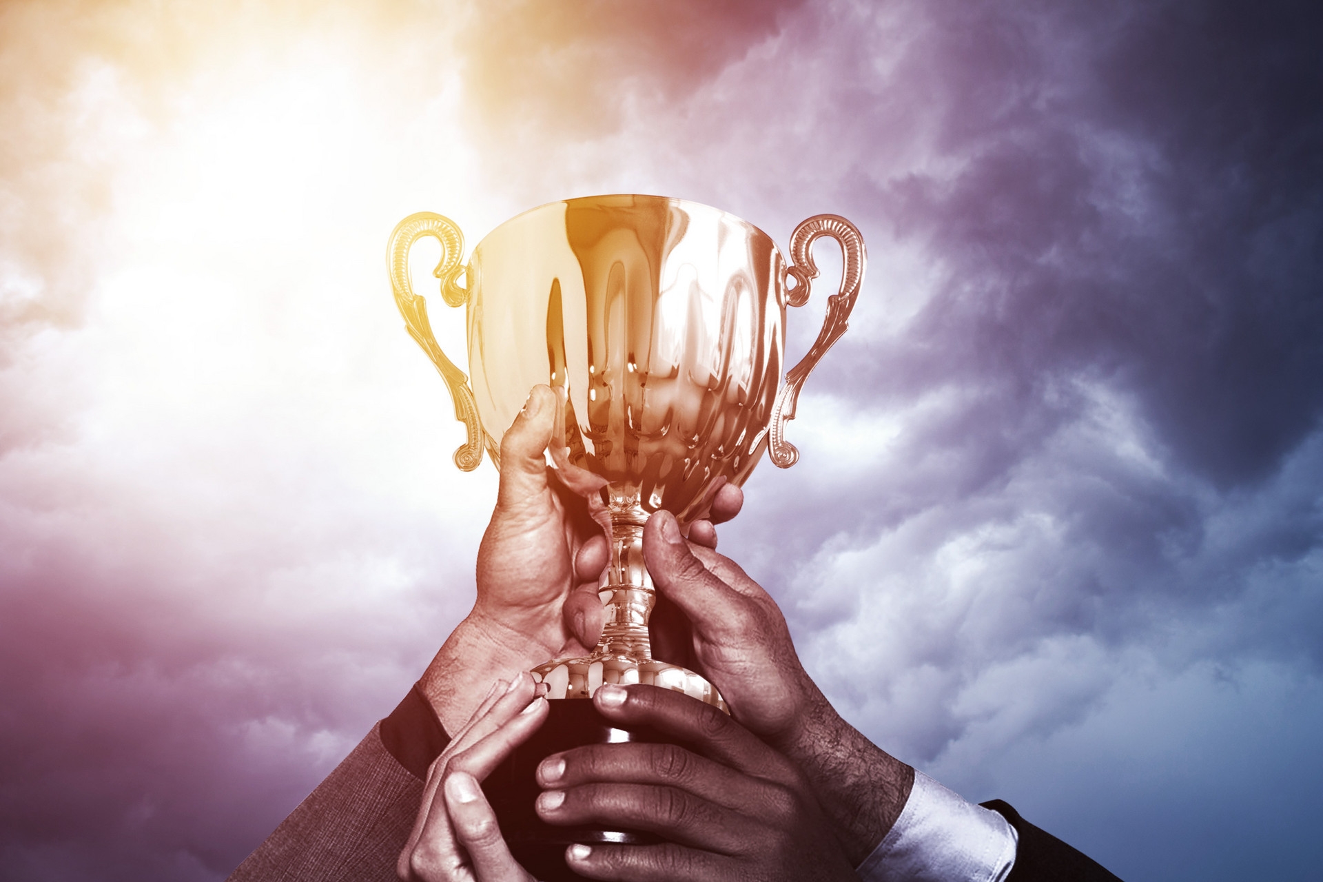 產(chǎn)業(yè)競(jìng)爭(zhēng)戰(zhàn)之建立產(chǎn)業(yè)游戲新規(guī)則六法(下)