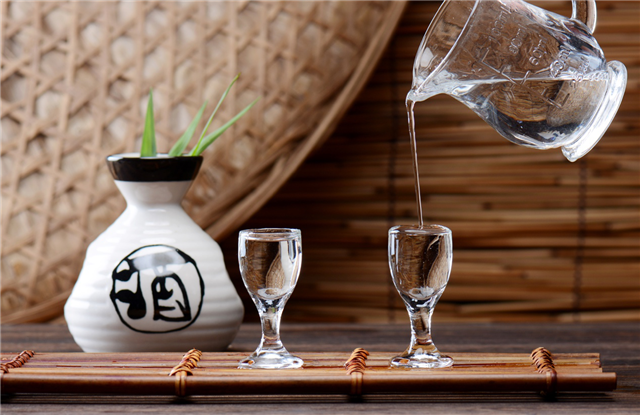 高端白酒品牌營銷策劃經(jīng)營三大關(guān)鍵舉措